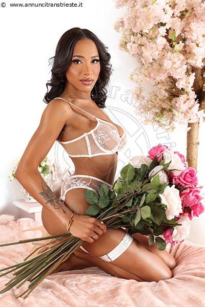 Foto Immagine Angel Jade Pornostar  Trans Roma
