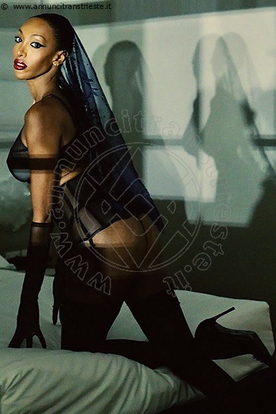 Foto Immagine Naomi Closed  Trans Napoli