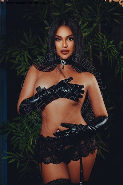 Foto Immagine Sammi Asiatica  Transescort Milano