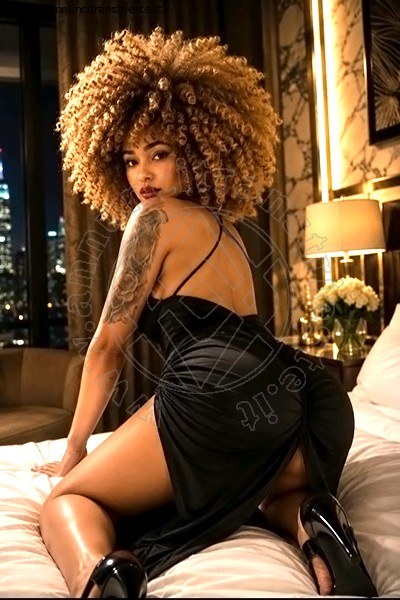 Foto Immagine Stella Ricci Transescort Napoli